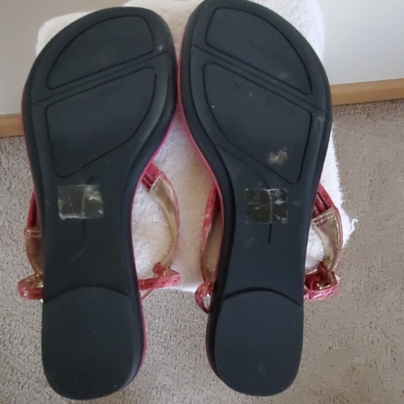 Nine West sandals - Picture 8 of 8